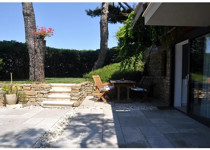 ヴィラ Premium Natura イゾラ